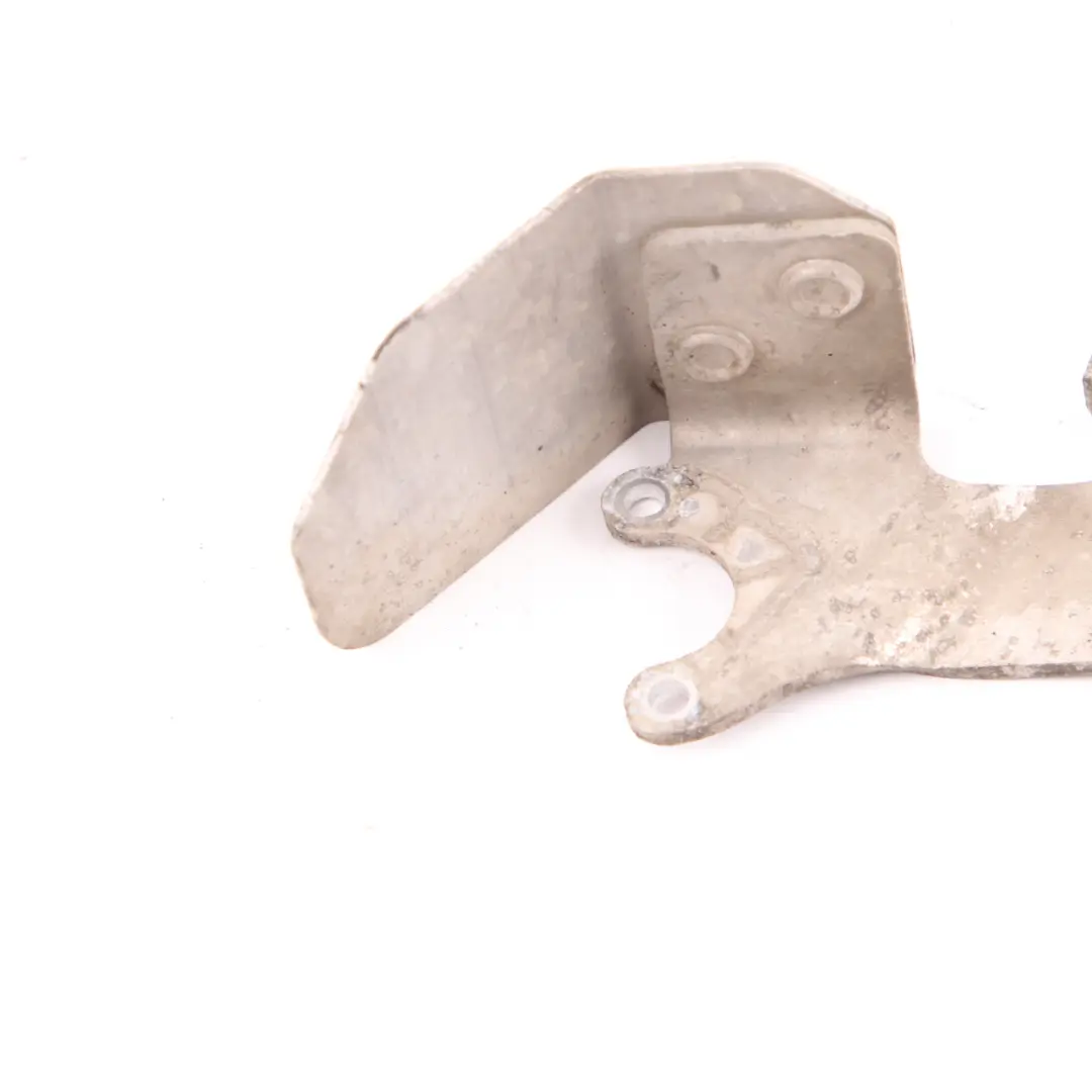 Staffa del sensore livello BMW E60 E61 E63 Supporto montaggio a destra per con numero di parte 6781061 Staffa del sensore livello BMW E60 E61 E63 Supporto montaggio a destra - SKU 6781061 - Numero di parte 6781061