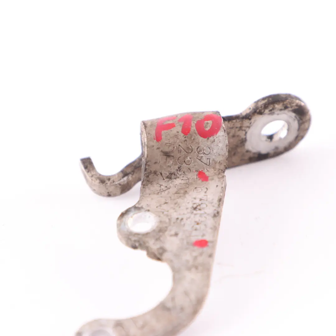 Headlight Height Level Sensor Bracket Mount Holder Left N/S to BMW F10 F11 with Part number 6781361 BMW F10 F11 Headlight Height Level Sensor Bracket Mount Holder Left N/S - SKU 6781361 - Part number 6781361