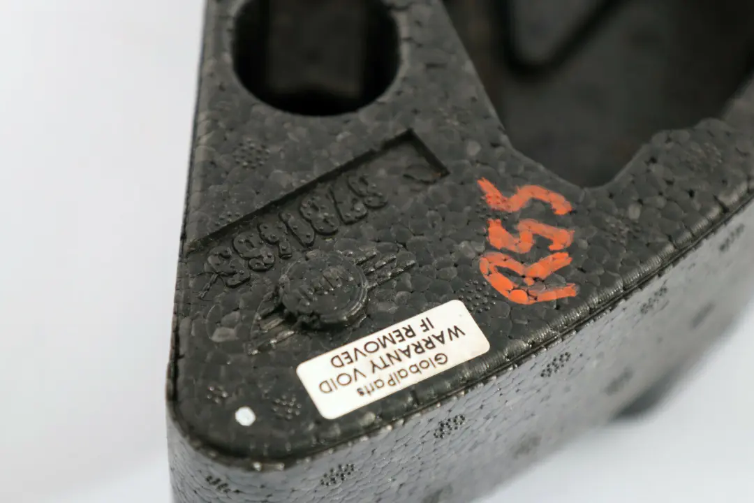 Styropian Schowek Na Podnośnik do MINI Clubman R55 o numerze 6781465 MINI Clubman R55 Styropian Schowek Na Podnośnik - SKU 6781465 - Numer Części 6781465