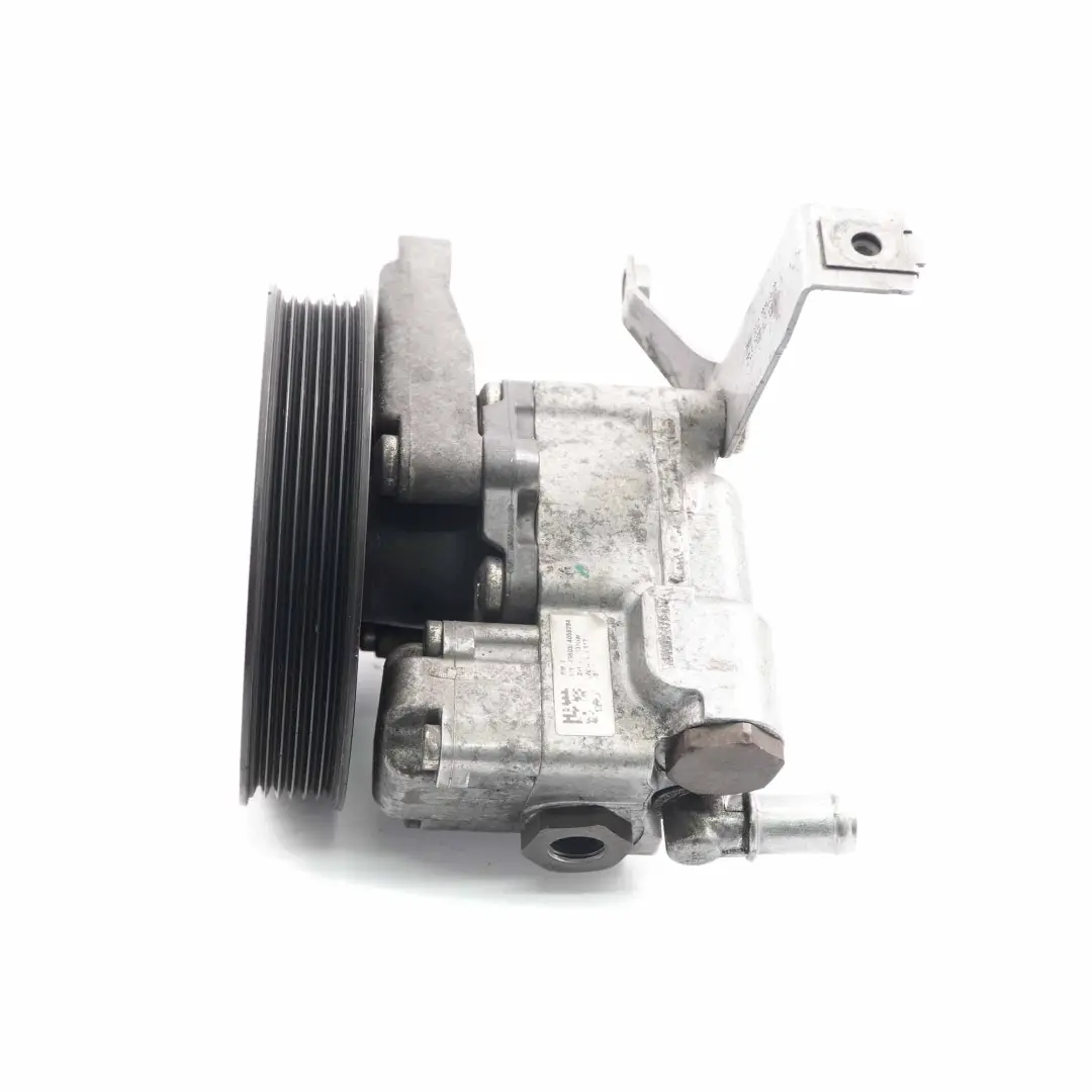 M57N2 Power Steering Pump Pulley to BMW E60 E61 LCI Diesel 525d 530d 535d with Part number 6781486 BMW E60 E61 LCI Diesel 525d 530d 535d M57N2 Power Steering Pump Pulley - SKU 6781486-2 - Part number 6781486