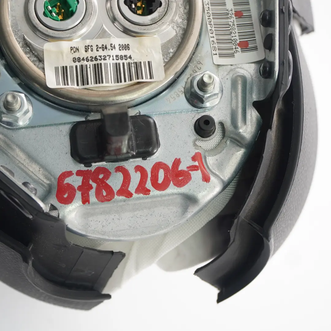 Modulo aria volante lato guida Nero DANNEGGIATO 6758210 per BMW Z4 E85 E86 con numero di parte 6782206 BMW Z4 E85 E86 Modulo aria volante lato guida Nero DANNEGGIATO 6758210 - SKU 6782206-1 - Numero di parte 6782206