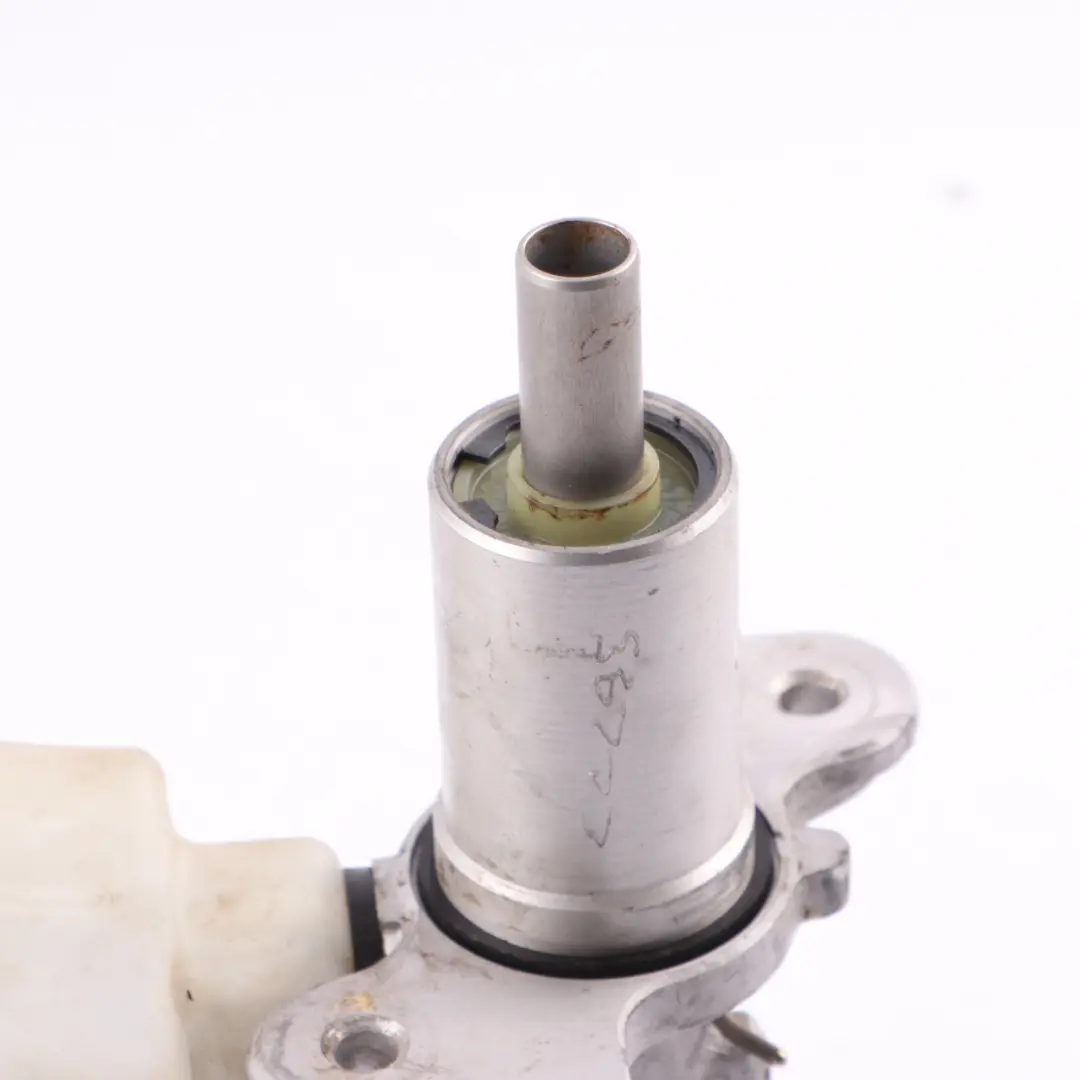 BMW F10 F11 F13 F01 Brake Servo Fluid Expansion Tank Bottle Reservoir - SKU 6782289 - Part number 6782289