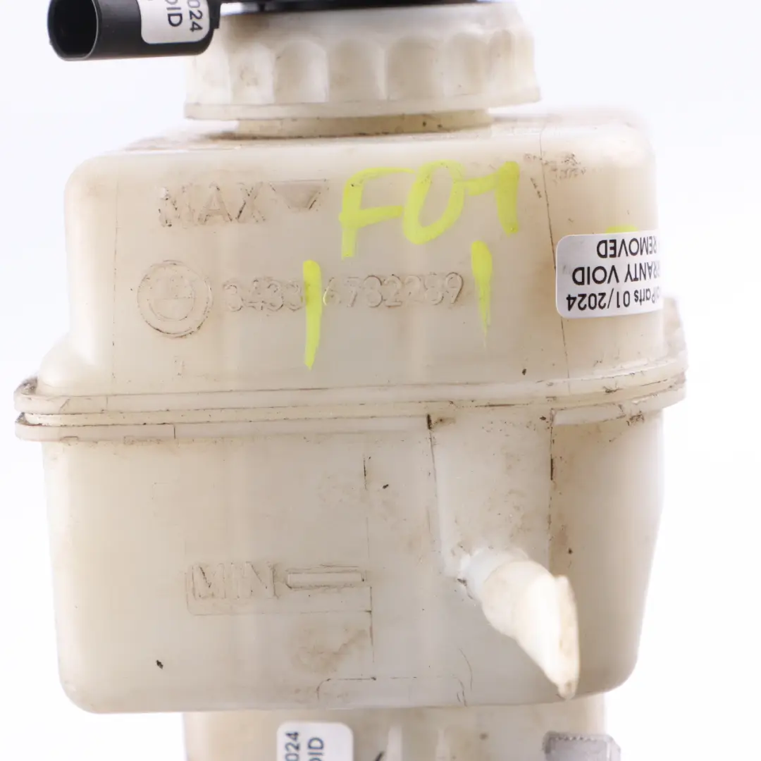 Brake Servo Fluid Expansion Tank Bottle Reservoir to BMW F10 F11 F13 F01 with Part number 6782289 BMW F10 F11 F13 F01 Brake Servo Fluid Expansion Tank Bottle Reservoir - SKU 6782289 - Part number 6782289