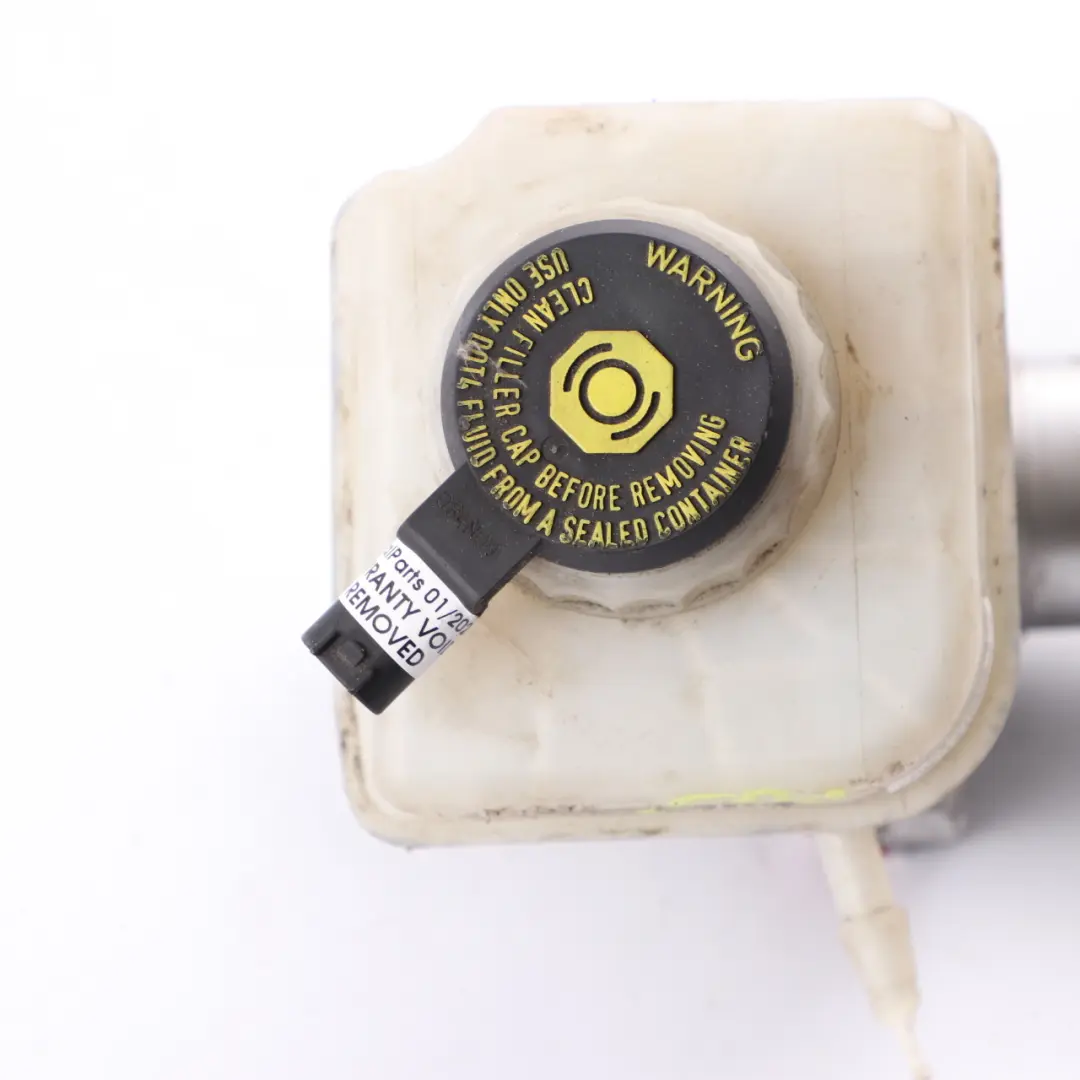 Servofreno Serbatoio Fluido Espansione Bottiglia per BMW F10 F11 F13 F01 con numero di parte 6782289 BMW F10 F11 F13 F01 Servofreno Serbatoio Fluido Espansione Bottiglia - SKU 6782289 - Numero di parte 6782289