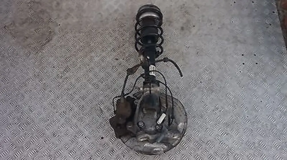 N43 170PS Stoßdämpfer Federbein vorne links Schwenklager für BMW 3 er E92 320i mit Teilenummer 6782329 BMW 3 er E92 320i N43 170PS Stoßdämpfer Federbein vorne links Schwenklager - SKU 6782329 - Teilenummer 6782329