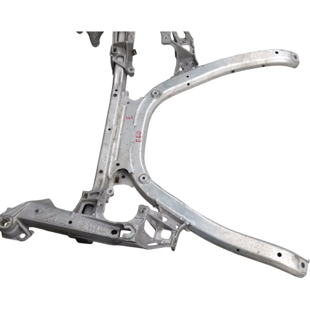 BMW E60 E61 E63 Soporte Subchasis Eje Delantero - SKU 6782458 - Número de pieza 6782458