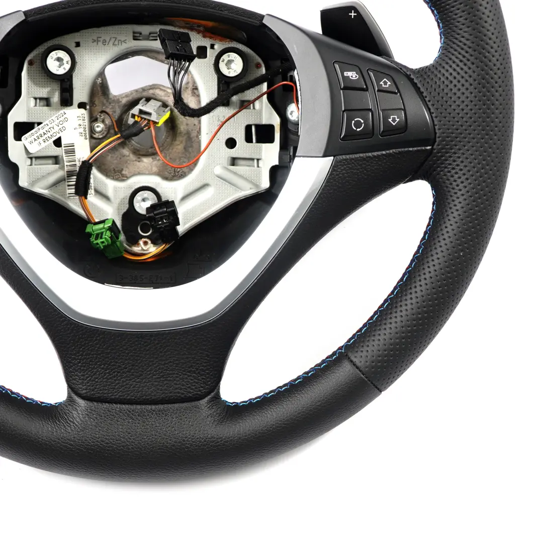 NUOVO volante sportivo in pelle nera Cambio al volante per BMW X5 E70 LCI X6 E71 con numero di parte 6782805 BMW X5 E70 LCI X6 E71 NUOVO volante sportivo in pelle nera Cambio al volante - SKU 6782805-2 - Numero di parte 6782805