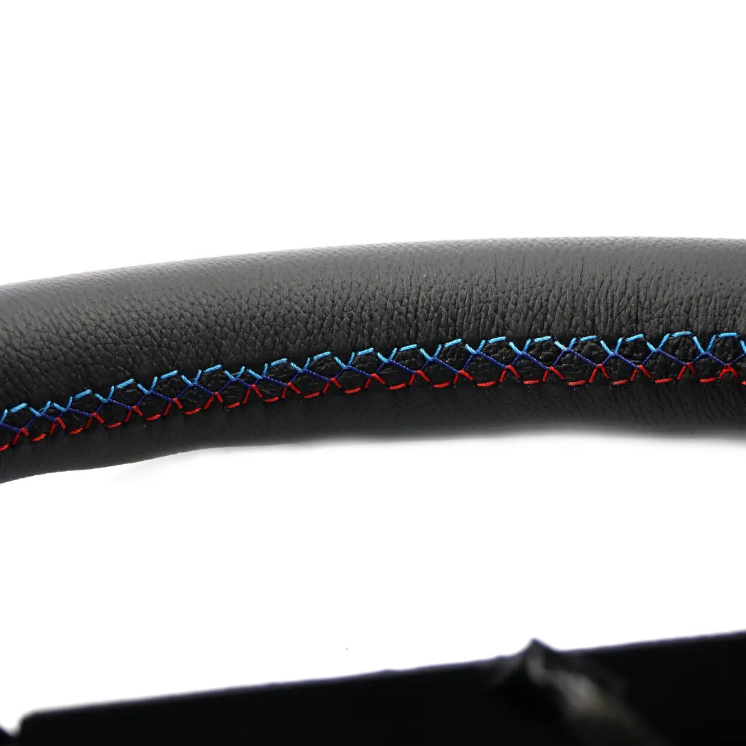 NUOVO volante sportivo in pelle nera Cambio al volante per BMW X5 E70 LCI X6 E71 con numero di parte 6782805 BMW X5 E70 LCI X6 E71 NUOVO volante sportivo in pelle nera Cambio al volante - SKU 6782805-2 - Numero di parte 6782805