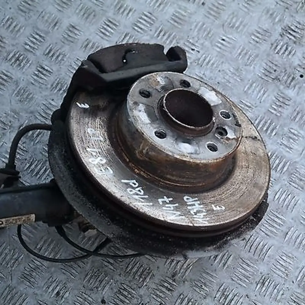 *BMW 1 E81 118d N47 Stoßdämpfer Federbein Schwenklager Vorne Links  - SKU 6782855 - Teilenummer 31316782855