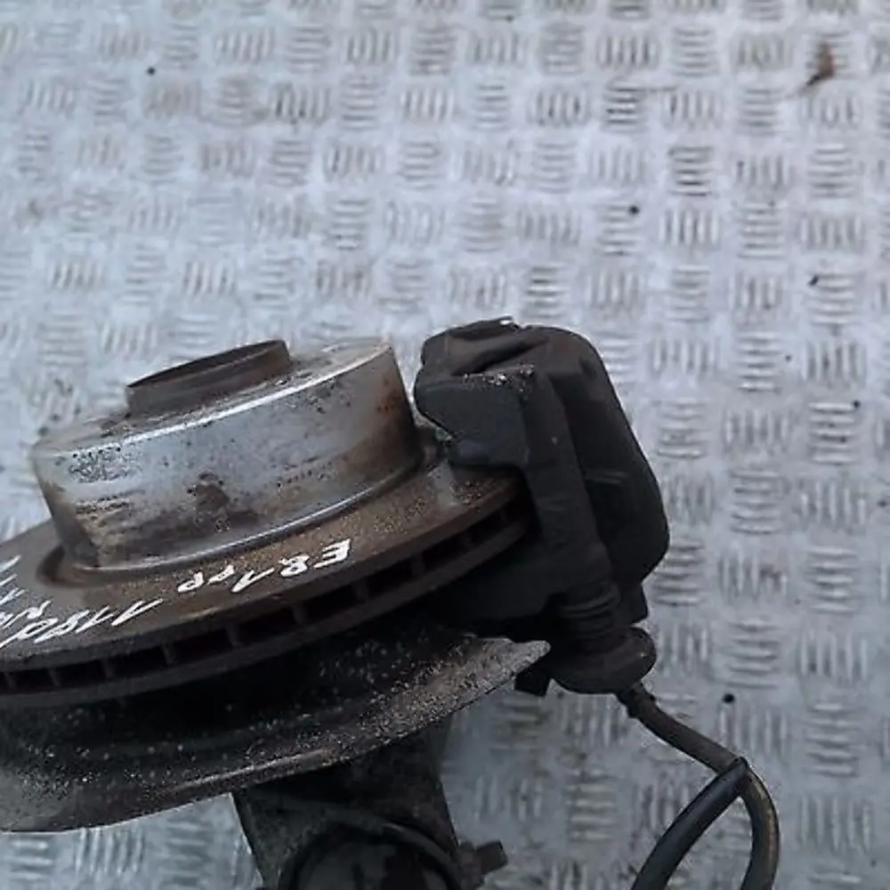 BMW E81 118D N47 Delantero Derecho Muelle Strut Freno Suspension Pata Buje Eje - SKU 6782856 - Número de pieza 6782856