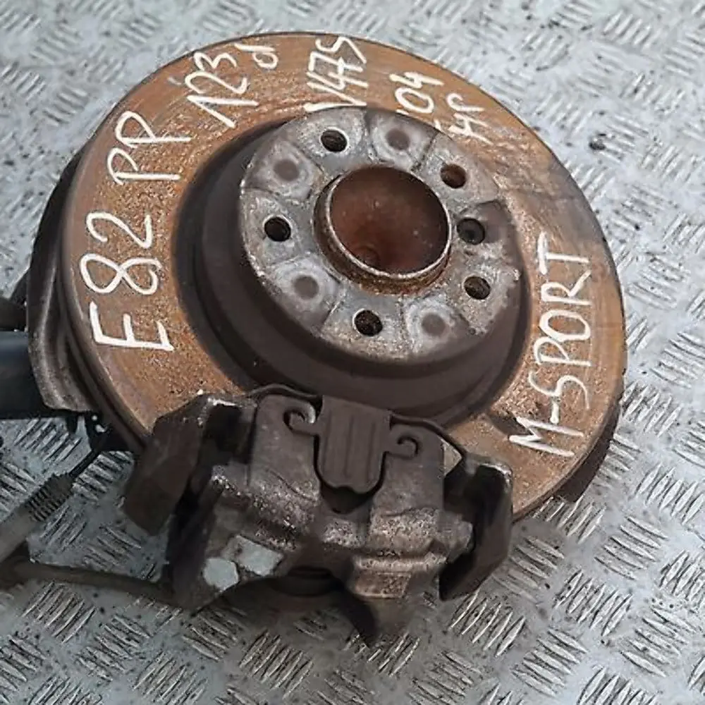 BMW 1 Series E82 M-SPORT FRONT RIGHT O/S LEG SUSPENSION AXLE BRAKE DISC HUB SET - SKU 6782858-1 - Part number 31316782858
