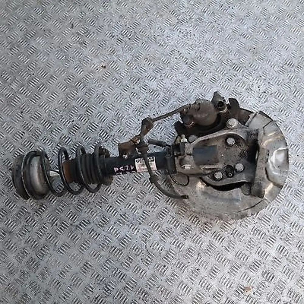 BMW 1 Series E82 M-SPORT FRONT RIGHT O/S LEG SUSPENSION AXLE BRAKE DISC HUB SET - SKU 6782858-1 - Part number 31316782858