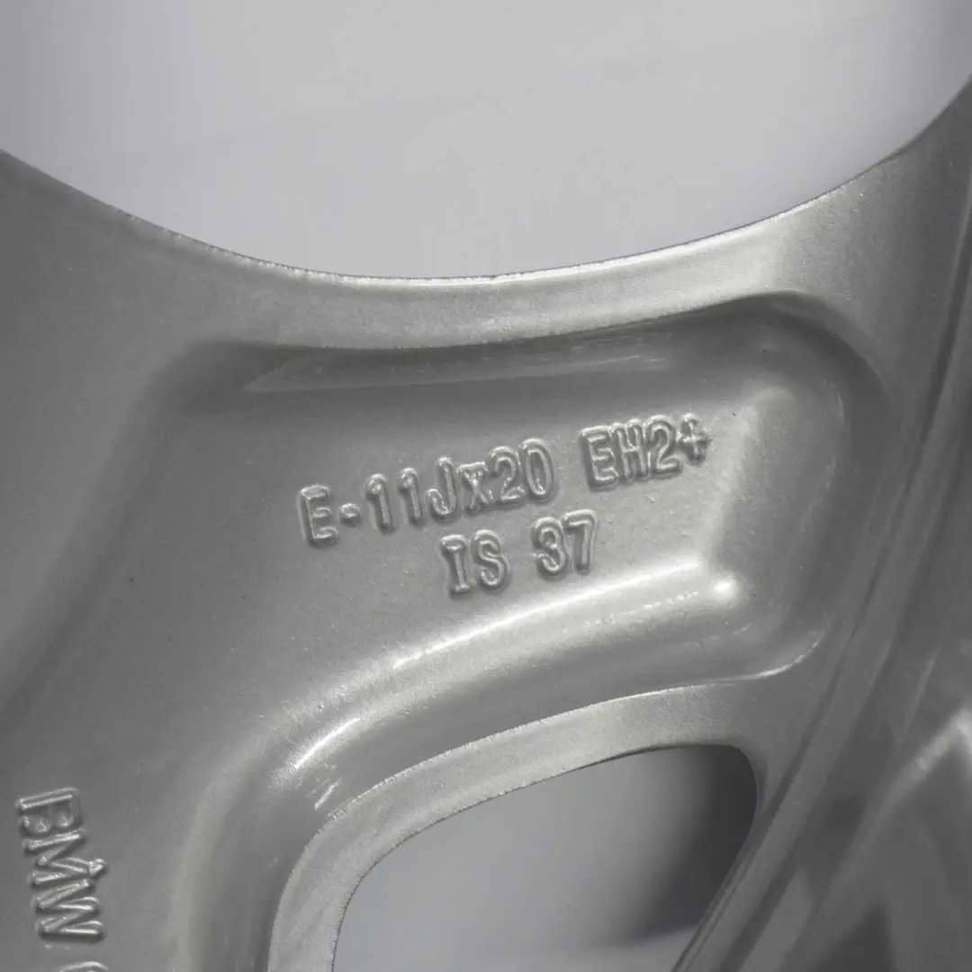 Felga Aluminiowa 20" 11J ET:37 do BMW E71 E72 o numerze 6782916 BMW E71 E72 Felga Aluminiowa 20" 11J ET:37 - SKU 6782916 - Numer Części 6782916