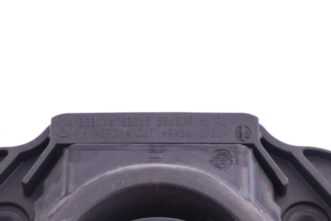 Steering Column Cup to BMW Z4 Series E89 Roadster Cabrio with Part number 6783069 BMW Z4 Series E89 Roadster Cabrio Steering Column Cup - SKU 6783069 - Part number 6783069