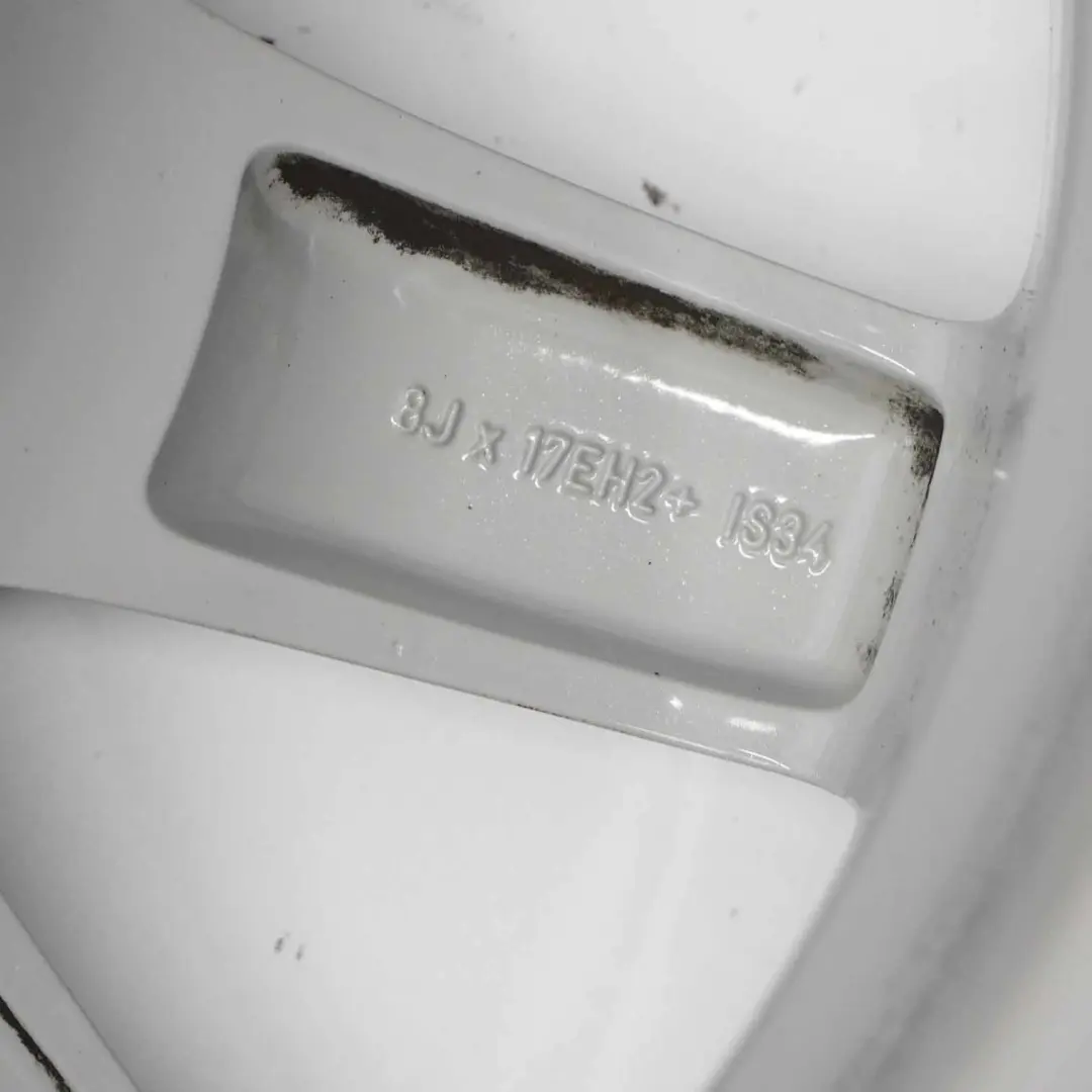 Cerchio Lega Leggera Argento 17" Stella Raggi 286 8J ET:34 per BMW E90 E91 con numero di parte 6783632 BMW E90 E91 Cerchio Lega Leggera Argento 17" Stella Raggi 286 8J ET:34 - SKU 6783632-1 - Numero di parte 6783632