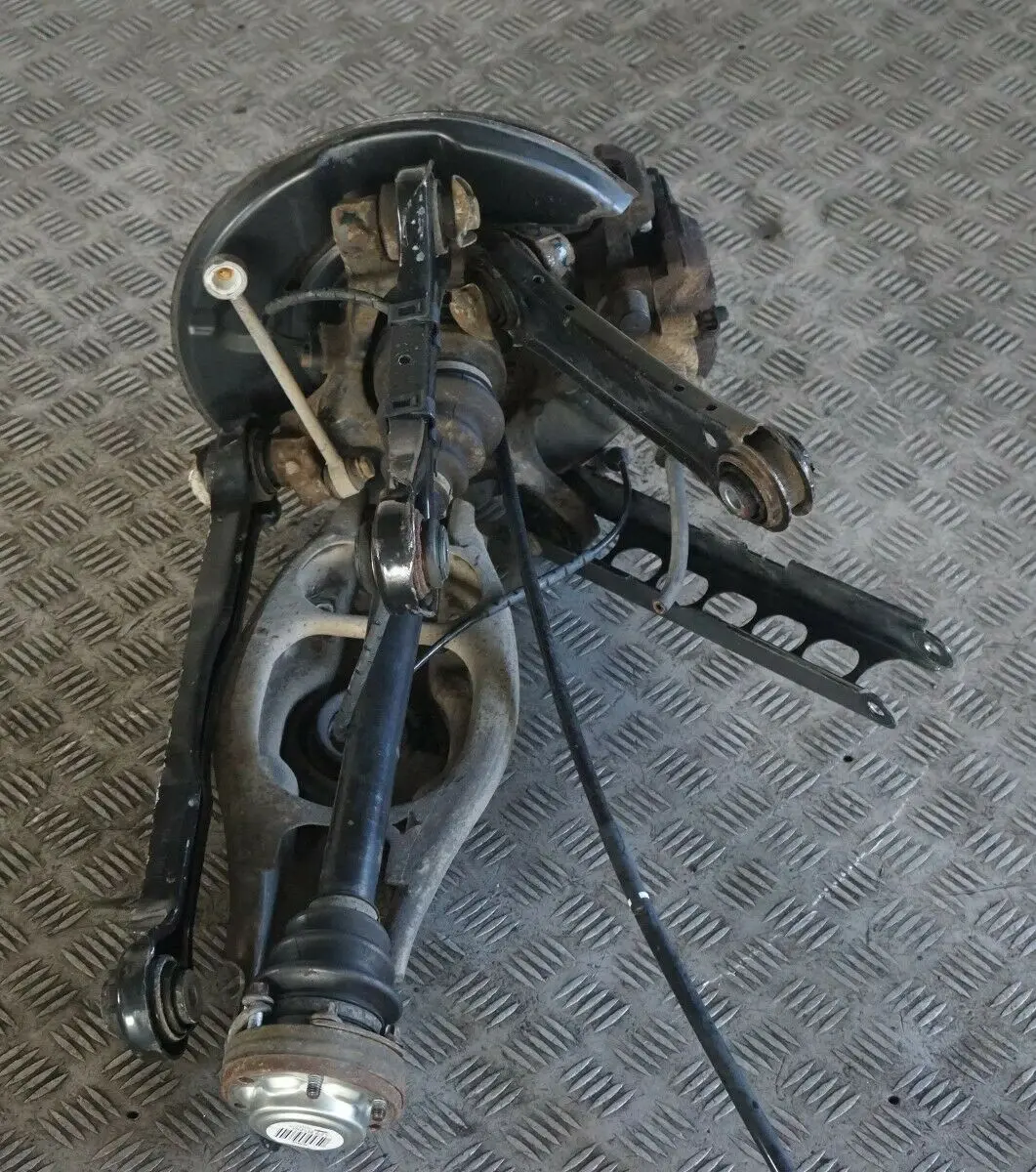 BMW E90 LCI 318i N43 Rear Left N/S Spring Strut Leg Brake Suspension - SKU 6783653-1 - Part number 6783653