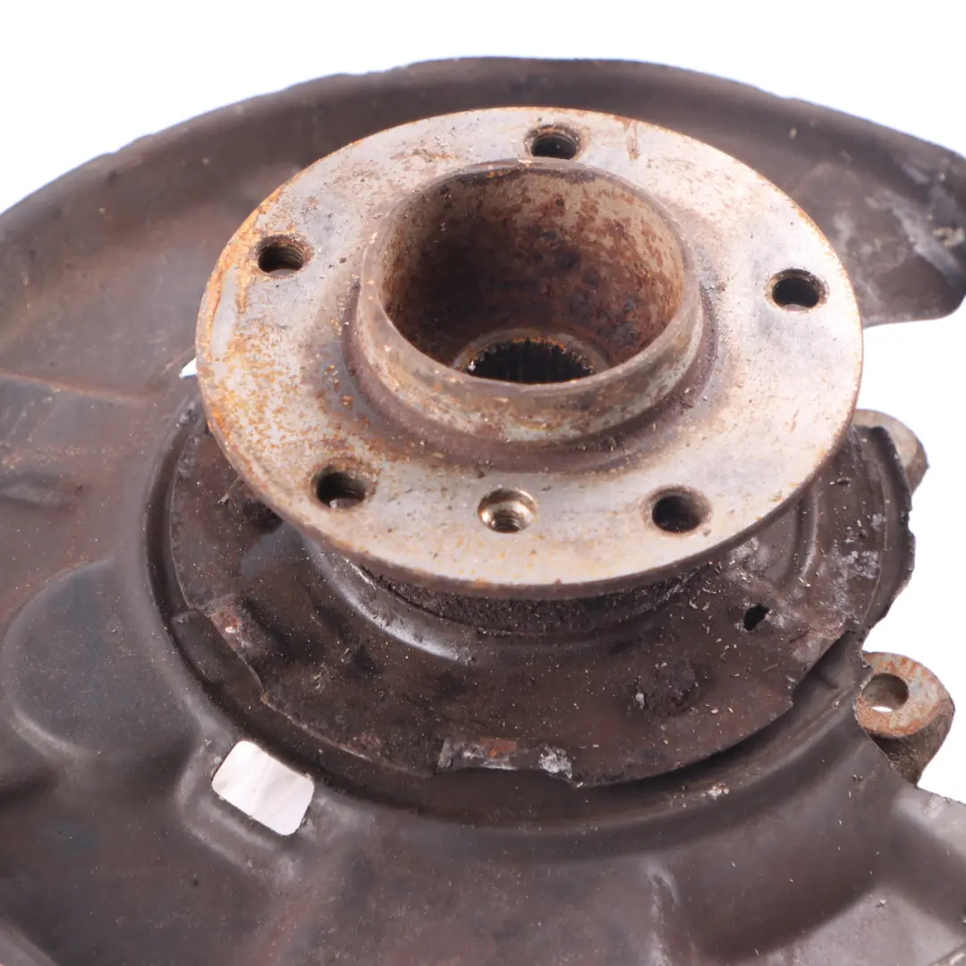 Wspornik Koła Tylnego Lewego Piasta Koła do BMW E90 E91 LCI o numerze 6783653 BMW E90 E91 LCI Wspornik Koła Tylnego Lewego Piasta Koła - SKU 6783653-7 - Numer Części 6783653