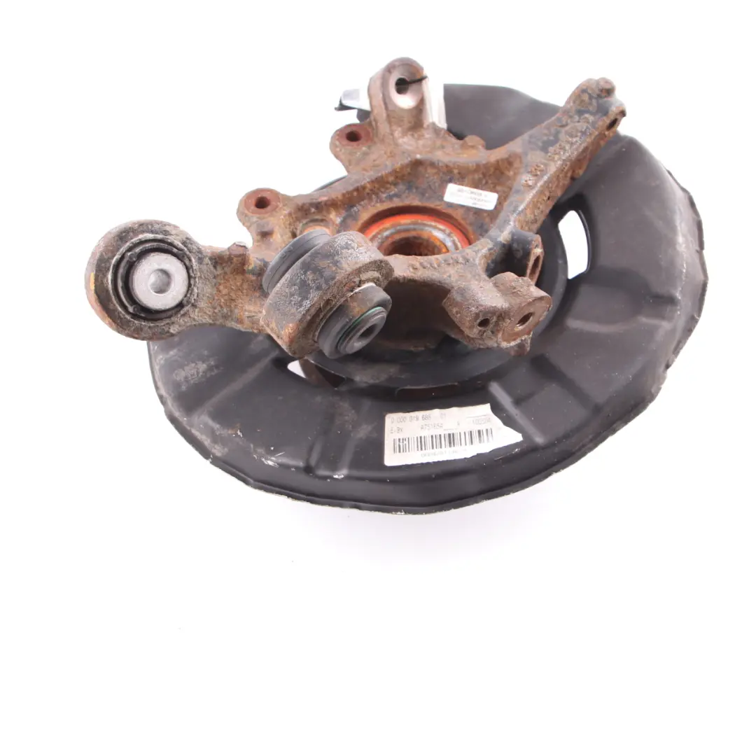 BMW E90 E91 LCI Zwrotnica Tylna Prawa Piasta Osłona - SKU 6783654-8 - Numer Części 6783654