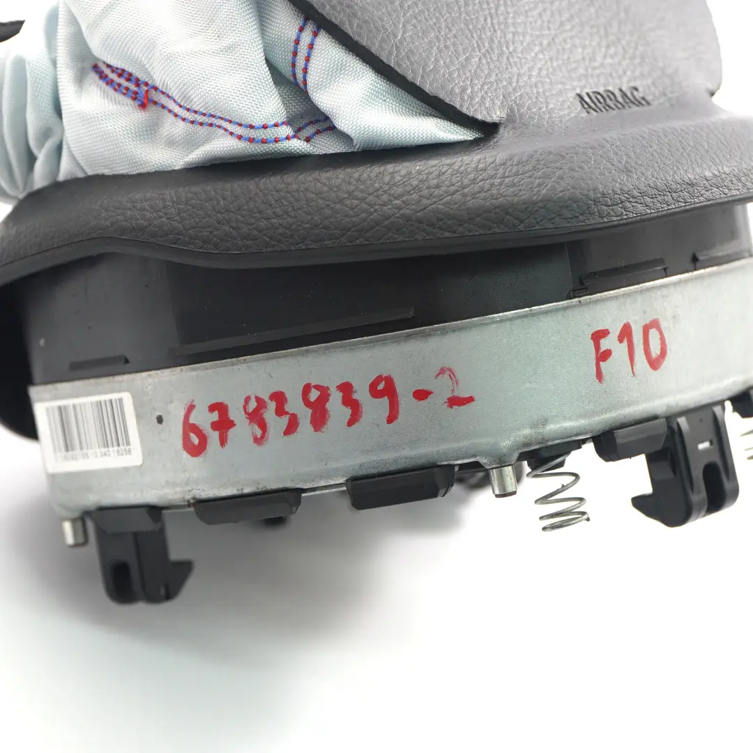 Lado Conductor Volante Módulo de Aire Negro DAMAGED para BMW F07 GT F10 F11 con número de pieza 6783839 BMW F07 GT F10 F11 Lado Conductor Volante Módulo de Aire Negro DAMAGED - SKU 6783839-2 - Número de pieza 6783839