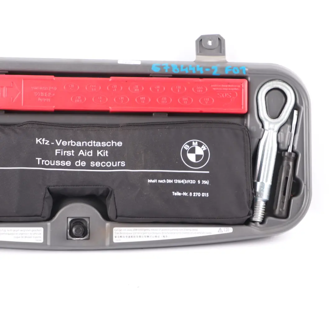 Boîte Outils Hayon Arrière, Ensemble L'Intérieur pour BMW F01 F02 à propos du numéro de pièce 6784443 BMW F01 F02 Boîte Outils Hayon Arrière, Ensemble L'Intérieur - SKU 6784443-2 - Numéro de pièce 6784443