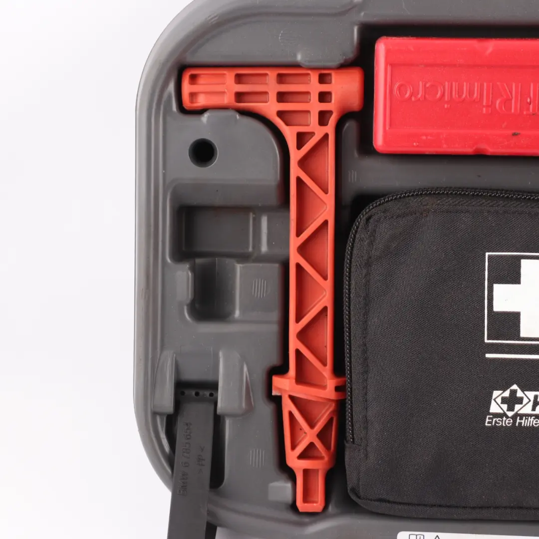 Tool Box Rear Boot Lid Tailgate Interior Tool Set to BMW F01 F02 with Part number 6784443 BMW F01 F02 Tool Box Rear Boot Lid Tailgate Interior Tool Set - SKU 6784443-2 - Part number 6784443