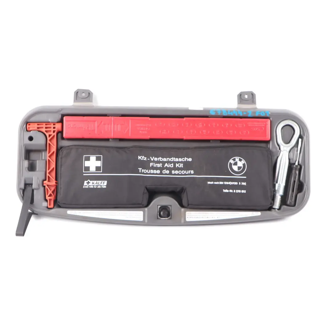 Schowek Narzędzia Klapa Bagażnika do BMW F01 F02 o numerze 6784443 BMW F01 F02 Schowek Narzędzia Klapa Bagażnika - SKU 6784443 - Numer Części 6784443