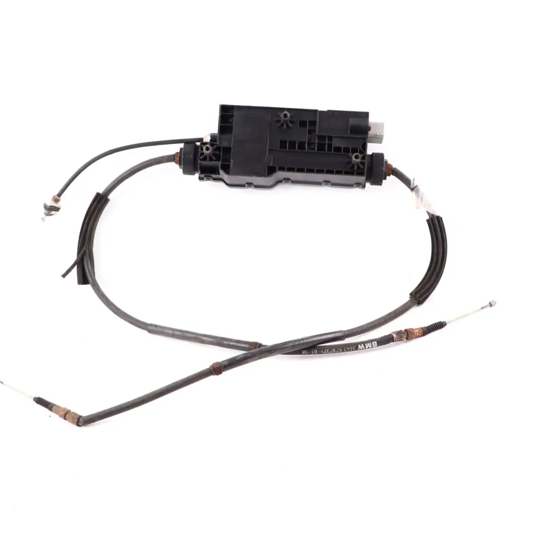 Handbrake Actuator BMW F01 Electric Parking Brake Control Unit Module 6784652 to with Part number 6784651 Handbrake Actuator BMW F01 Electric Parking Brake Control Unit Module 6784652 - SKU 6784652-1 - Part number 6784651