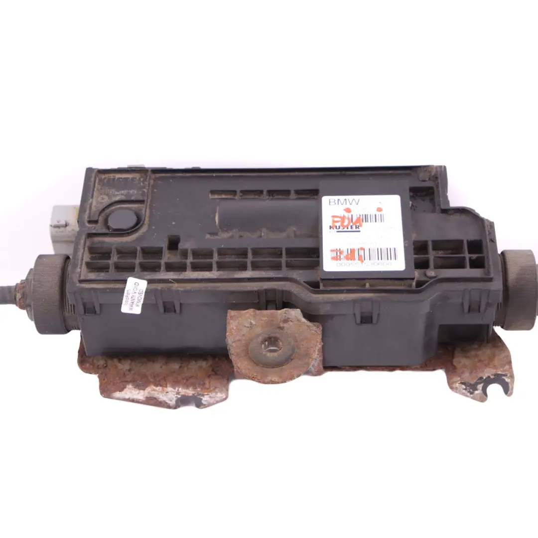 Handbrake Actuator BMW F01 Electric Parking Brake Control Unit Module to with Part number 6784652 Handbrake Actuator BMW F01 Electric Parking Brake Control Unit Module - SKU 6784652 - Part number 6784652