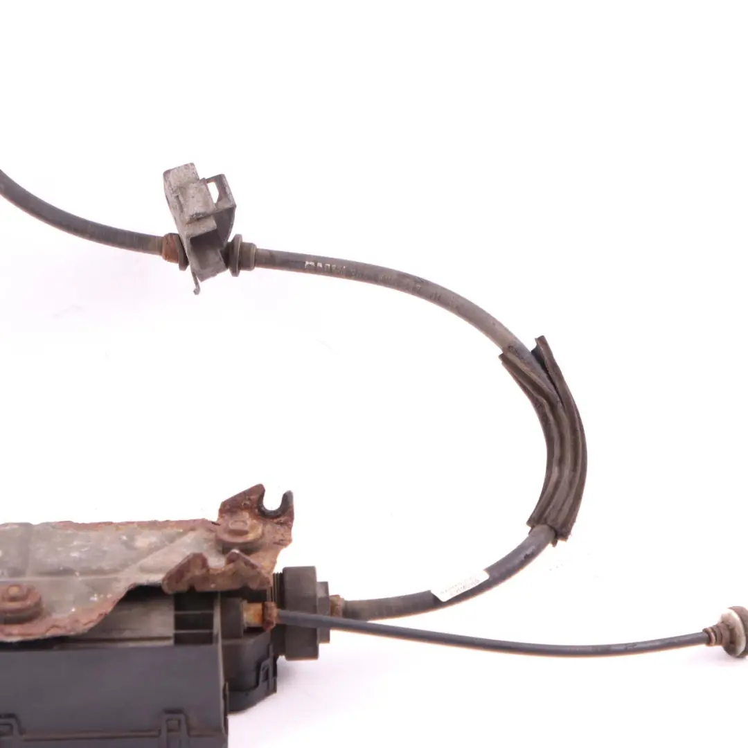 Handbrake Actuator BMW F01 Electric Parking Brake Control Unit Module to with Part number 6784652 Handbrake Actuator BMW F01 Electric Parking Brake Control Unit Module - SKU 6784652 - Part number 6784652