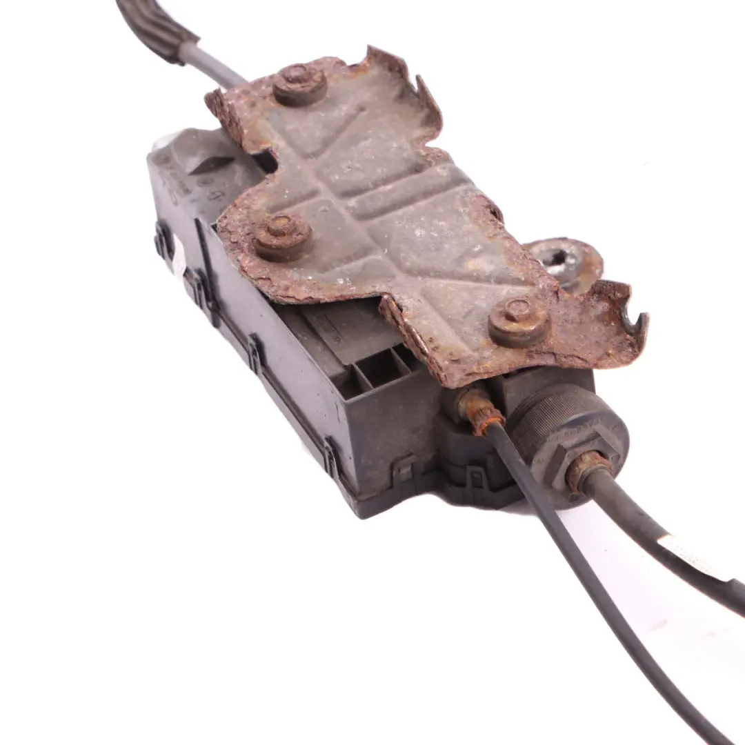 Handbrake Actuator BMW F01 Electric Parking Brake Control Unit Module to with Part number 6784652 Handbrake Actuator BMW F01 Electric Parking Brake Control Unit Module - SKU 6784652 - Part number 6784652