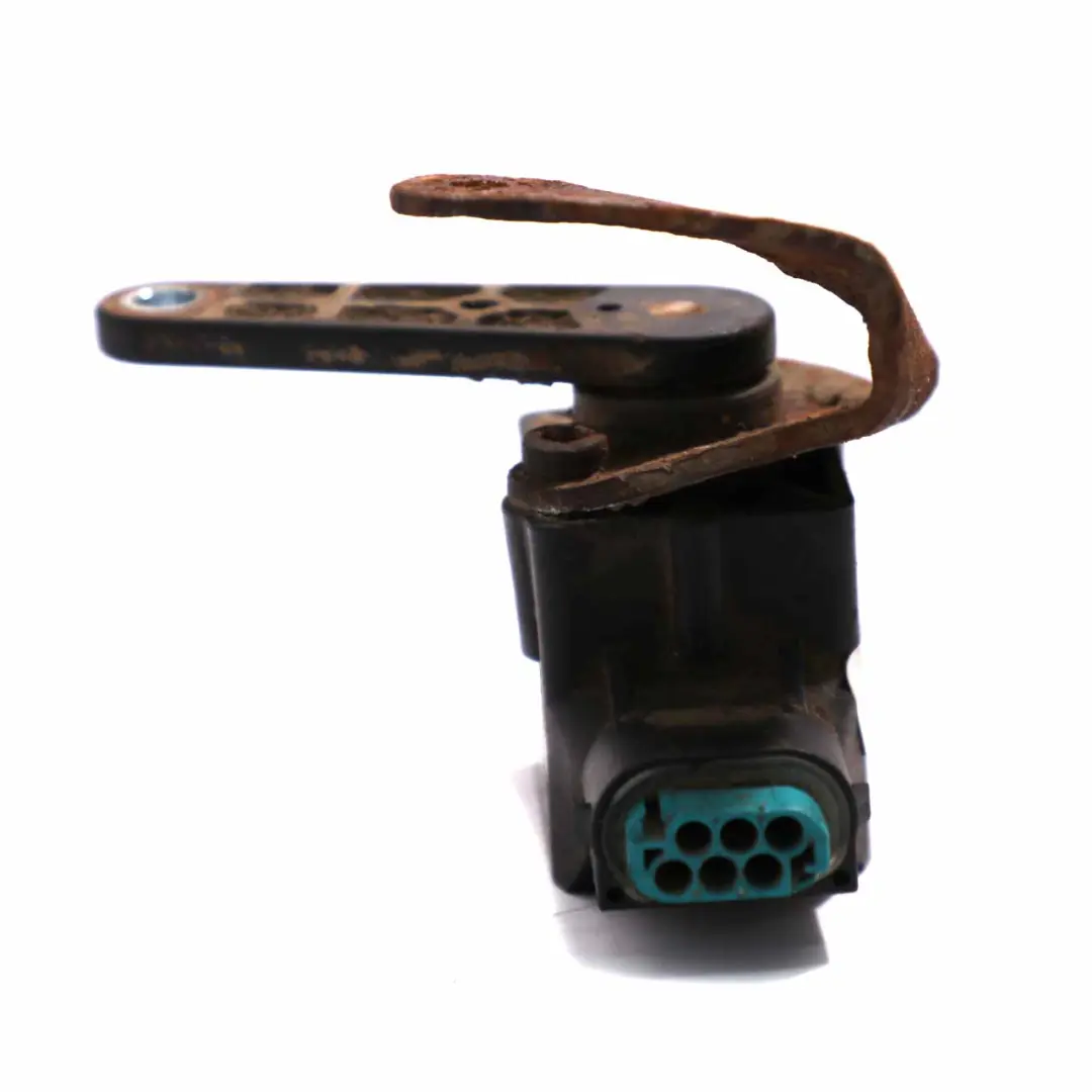 Sensore livello controllo fari 6763738 per BMW X5 E53 E60 E61 E65 X3 E83 con numero di parte 6784697 BMW X5 E53 E60 E61 E65 X3 E83 Sensore livello controllo fari 6763738 - SKU 6784697-2 - Numero di parte 6784697