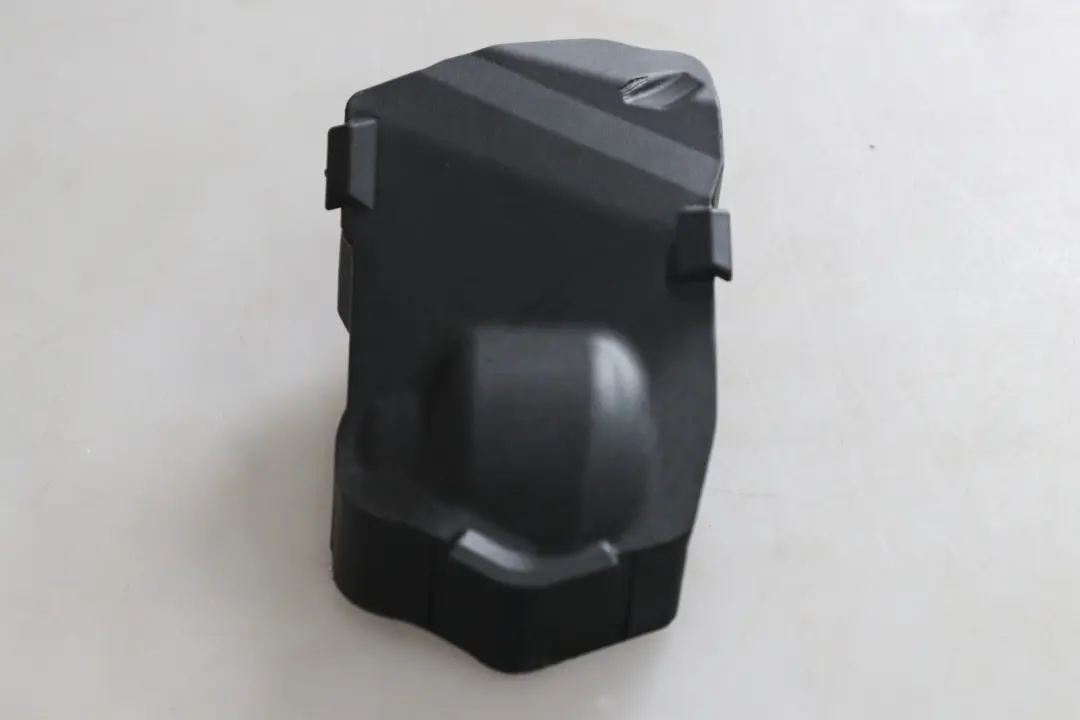 Reihe E89 Abdeckung Zugstrebe rechts 3114 für BMW Z4 mit Teilenummer 6785158 BMW Z4 Reihe E89 Abdeckung Zugstrebe rechts 3114 - SKU 6785158 - Teilenummer 6785158