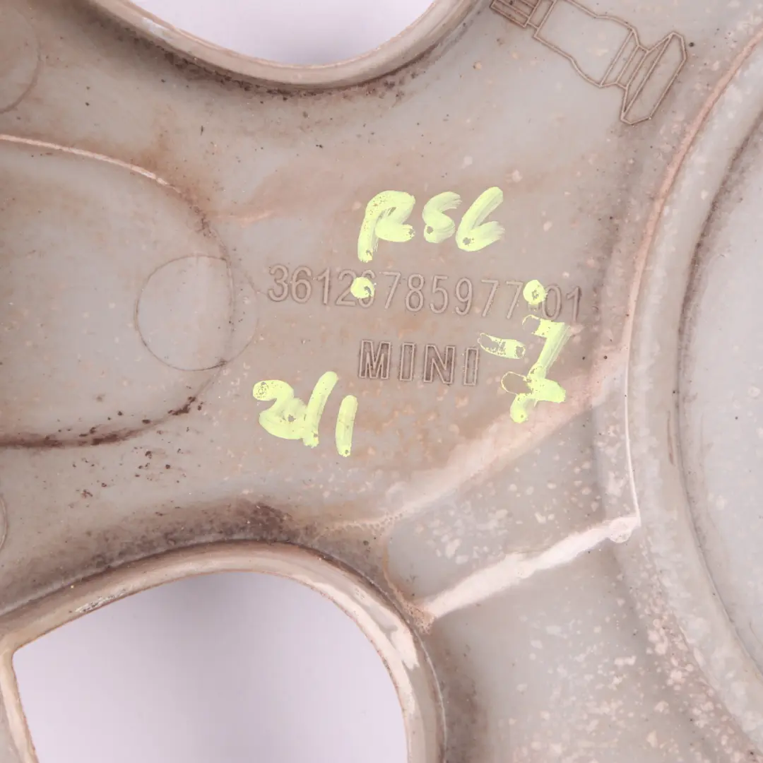 Hub Cap R50 R52 R56 R57 Enjoliveur de roue 15'' Argent pour Mini à propos du numéro de pièce 6785977 Mini Hub Cap R50 R52 R56 R57 Enjoliveur de roue 15'' Argent - SKU 6785977-7 - Numéro de pièce 6785977