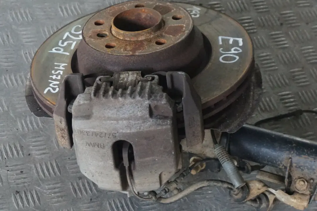 BMW E90 325d M57N2 Delantero Izquierdo Muelle Strut Pierna Suspension - SKU 6786001 - Número de pieza 6786001