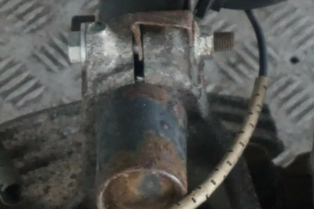 N52 Delantera Derecha O / S Primavera Strut Pierna Suspension para BMW E90 330i con número de pieza 6786002 BMW E90 330i N52 Delantera Derecha O / S Primavera Strut Pierna Suspension - SKU 6786002-1 - Número de pieza 6786002