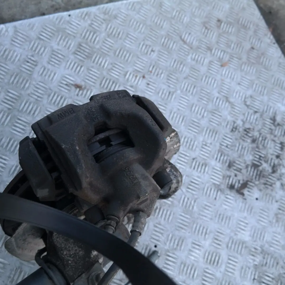 BMW E91 LCI 318D N43 Molla Sospensioni Cuscinetto Perno Anteriore Destro - SKU 6786010 - Numero di parte 31316786010