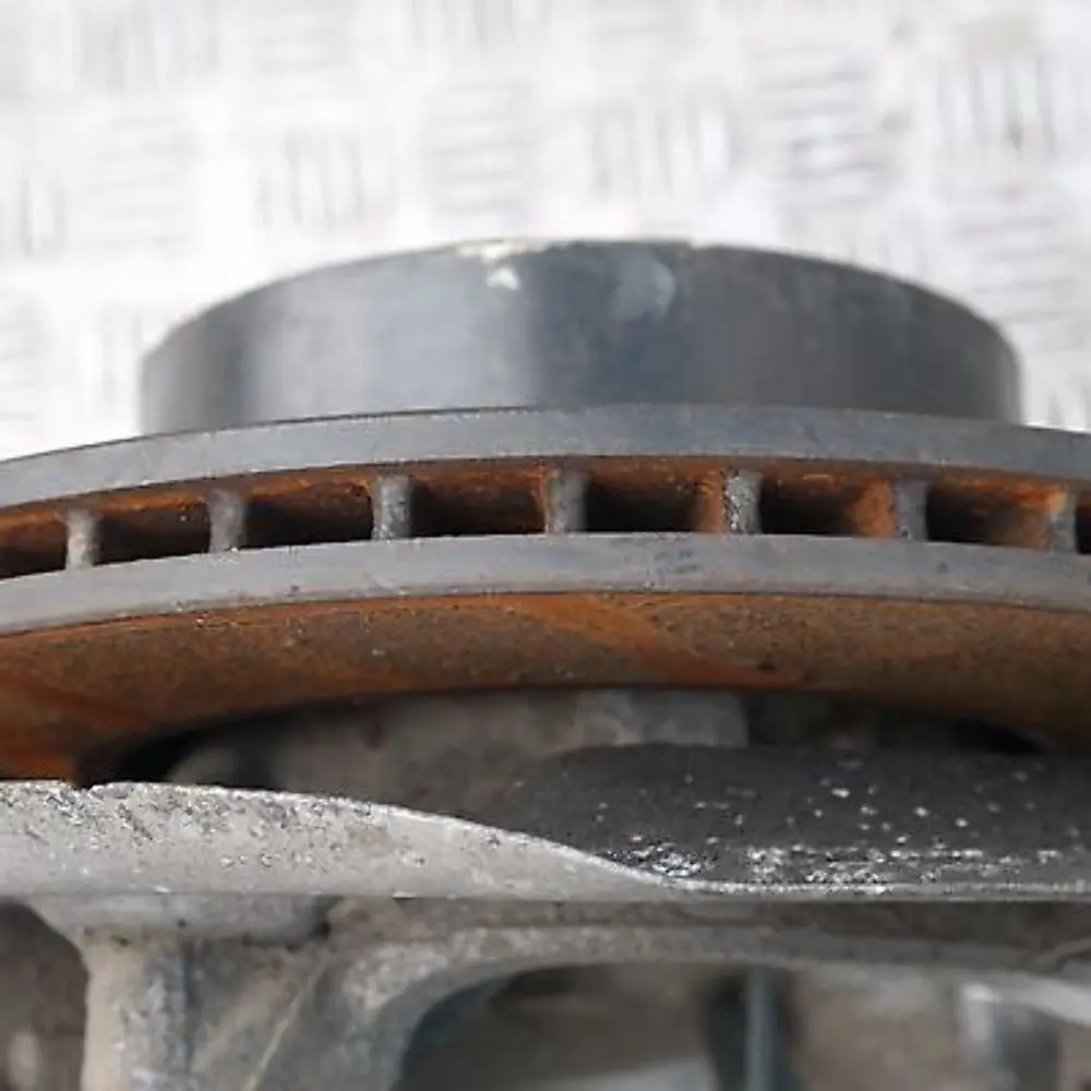 M47N2 Front Left N/S Spring Strut Brake Suspension Leg Hub to BMW 3 Series E91 320d with Part number 31316786013 BMW 3 Series E91 320d M47N2 Front Left N/S Spring Strut Brake Suspension Leg Hub - SKU 6786013 - Part number 31316786013