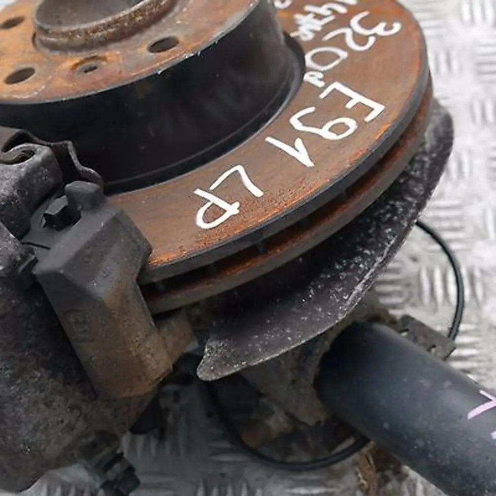 M47N2 Front Left N/S Spring Strut Brake Suspension Leg Hub to BMW 3 Series E91 320d with Part number 31316786013 BMW 3 Series E91 320d M47N2 Front Left N/S Spring Strut Brake Suspension Leg Hub - SKU 6786013 - Part number 31316786013