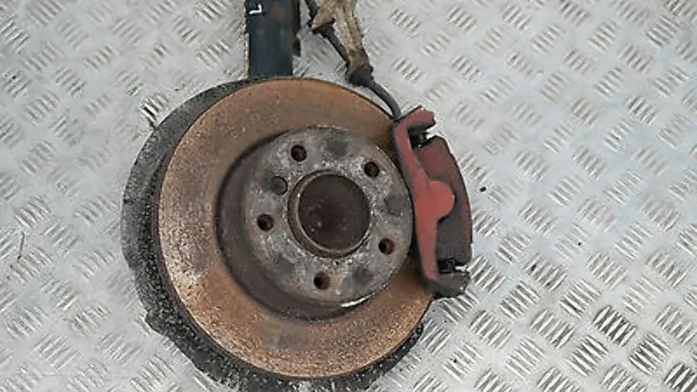 BMW E87N 116i Delantero Izquierdo suspensión de muelle pata de cabra eje - SKU 6786017-5 - Número de pieza 31316786017