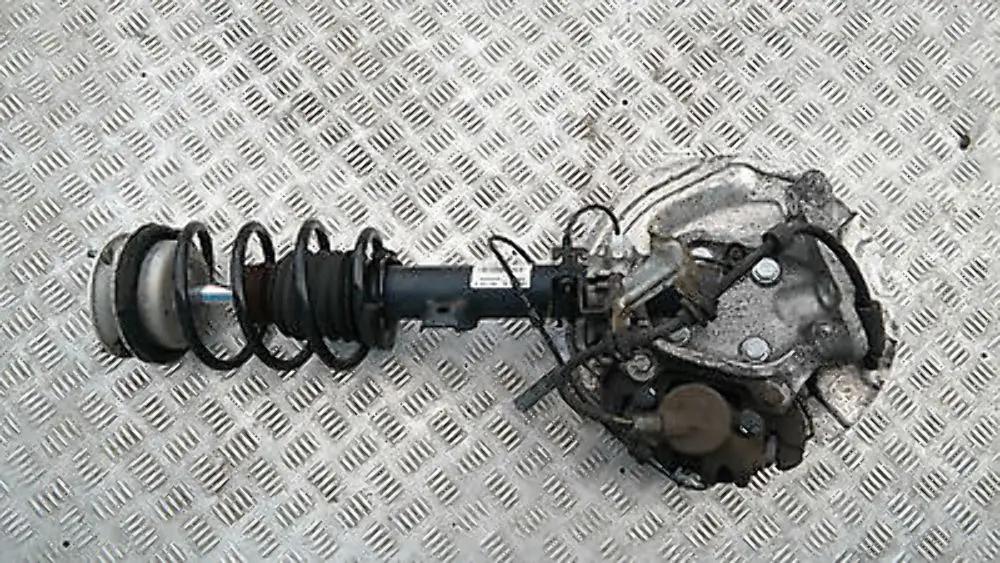 BMW E87 N 120d N47 Mcperson zwrotnica lewy przód - SKU 6786017-9 - Numer Części 6786017