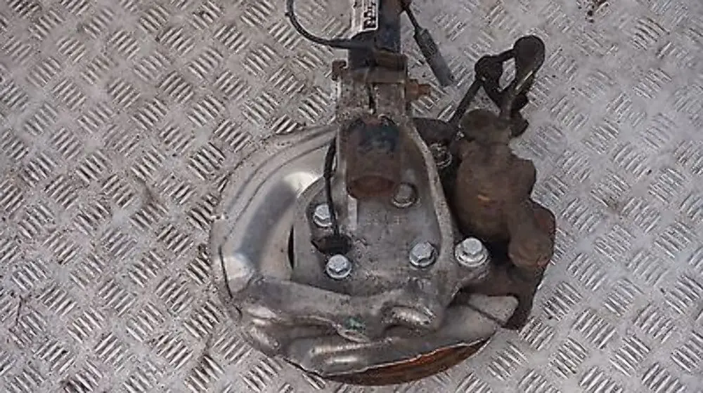 BMW 1 er E81 116i N43 Stoßdämpfer Federbein Schwenklager vorn rechts - SKU 6786018-3 - Teilenummer 6786018