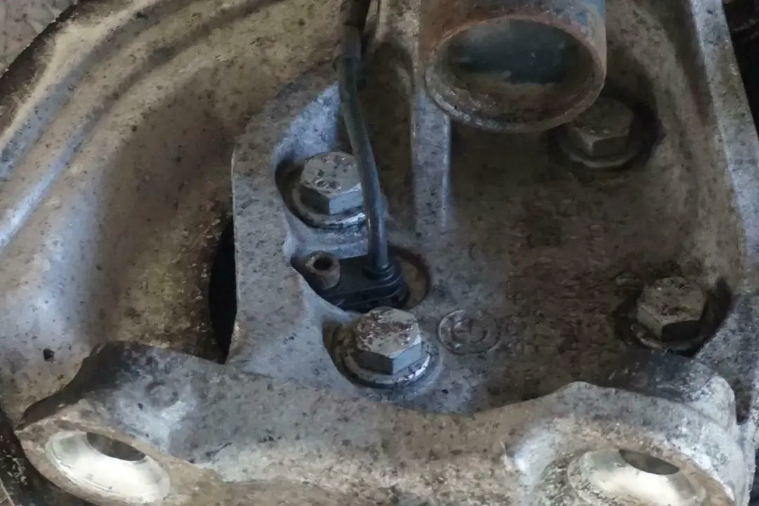 N47 Set Stoßdämpfer Federbein Schwenklager Vorne Rechts für BMW 1 E87 LCI 118d mit Teilenummer 6786018 BMW 1 E87 LCI 118d N47 Set Stoßdämpfer Federbein Schwenklager Vorne Rechts - SKU 6786018-4 - Teilenummer 6786018