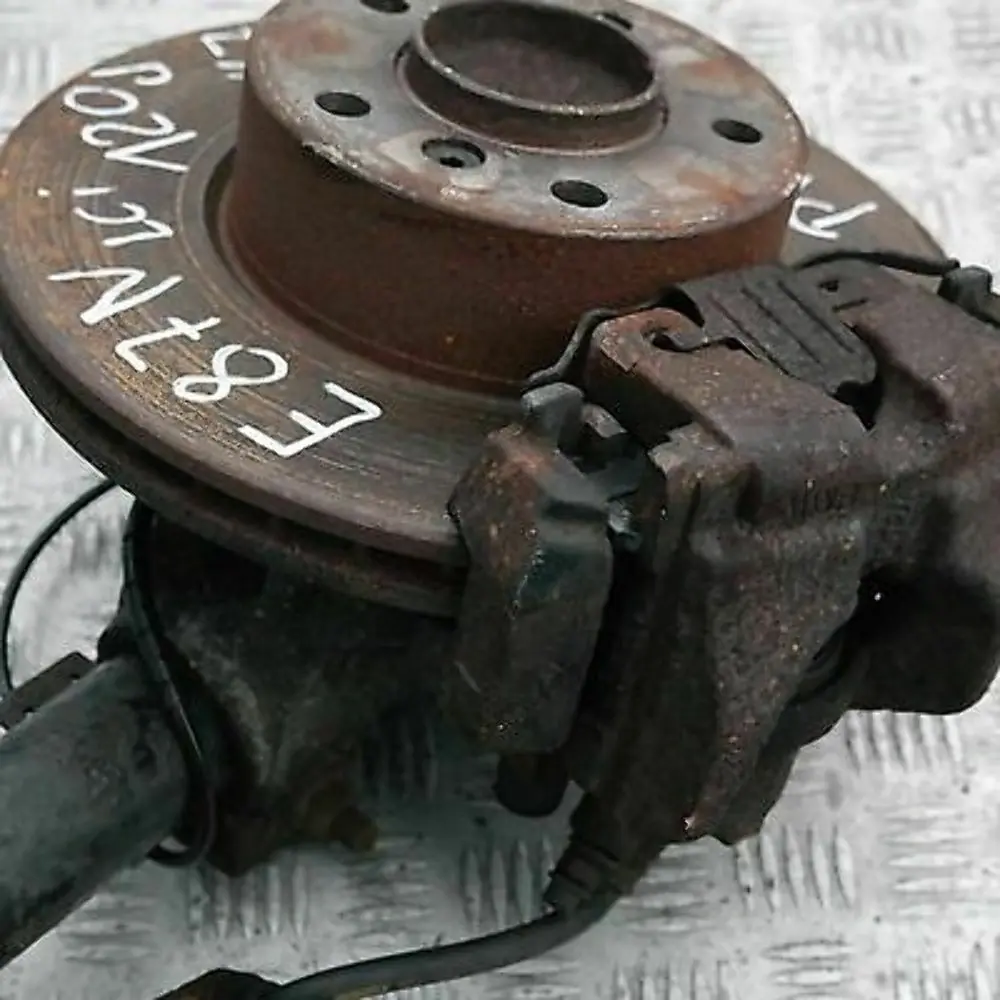 Amortyzator zwrotnica prawy przód do BMW E87 LCI 120d o numerze 6786018 BMW E87 LCI 120d Amortyzator zwrotnica prawy przód - SKU 6786018 - Numer Części 6786018