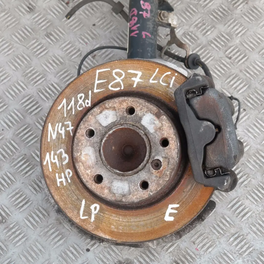 Noga Zawieszenia Lewy Przód Amortyzator Zwrotnica Sport do BMW E87 118d o numerze 6786019 BMW E87 118d Noga Zawieszenia Lewy Przód Amortyzator Zwrotnica Sport - SKU 6786019-1 - Numer Części 6786019