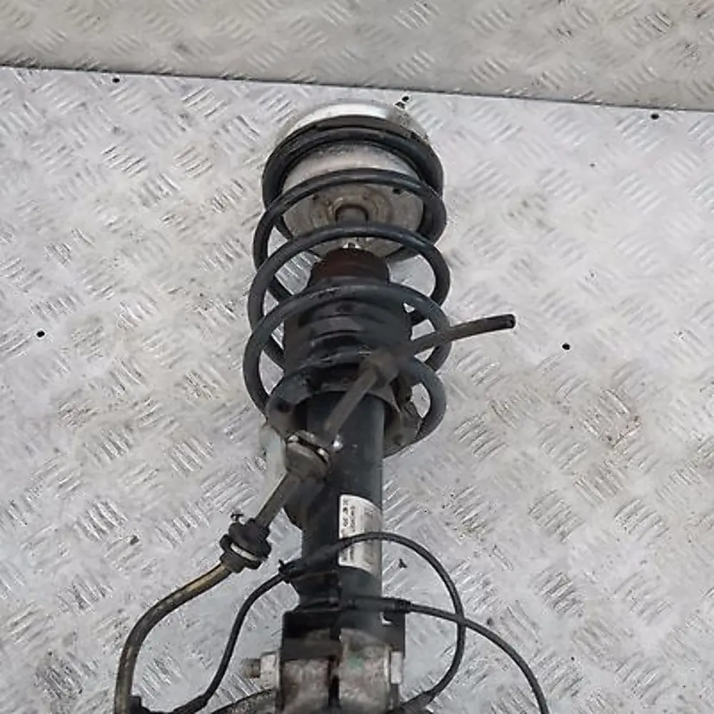 BMW E81 120D Delantero Izquierdo Muelle Strut Freno Suspension Pata Buje Eje - SKU 6786021 - Número de pieza 6786021