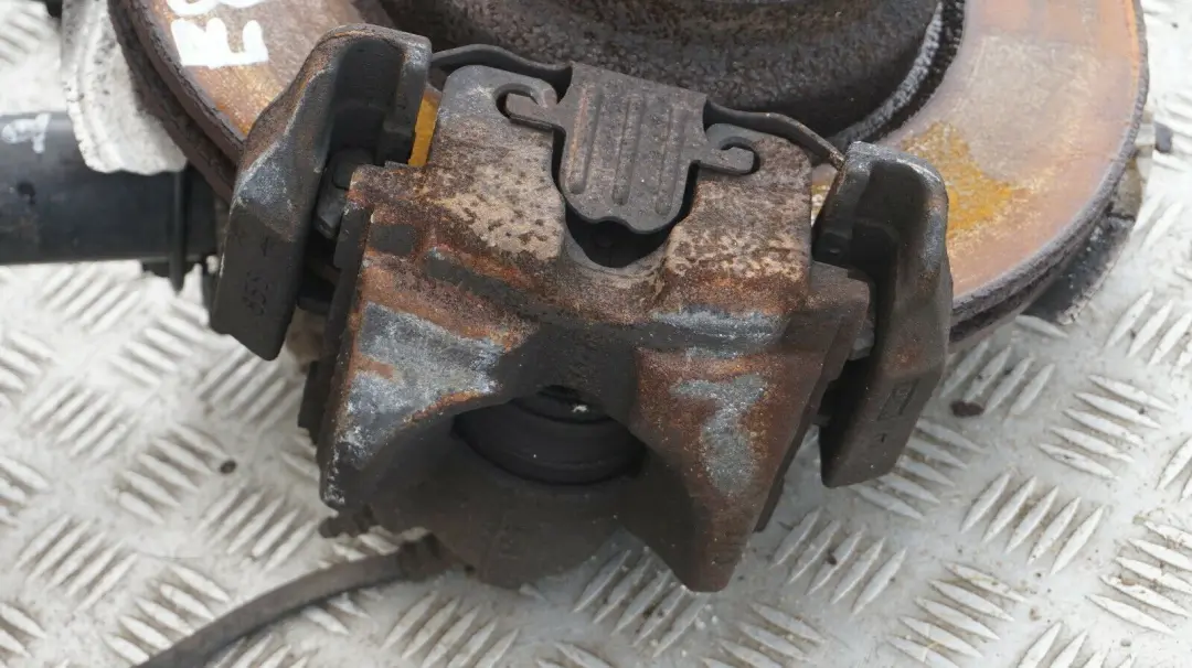 N47S M Sport Stoßdämpfer Federbein Schwenklager Vorne Rechts für BMW 1 er E82 123d mit Teilenummer 6786024 BMW 1 er E82 123d N47S M Sport Stoßdämpfer Federbein Schwenklager Vorne Rechts - SKU 6786024-1 - Teilenummer 6786024