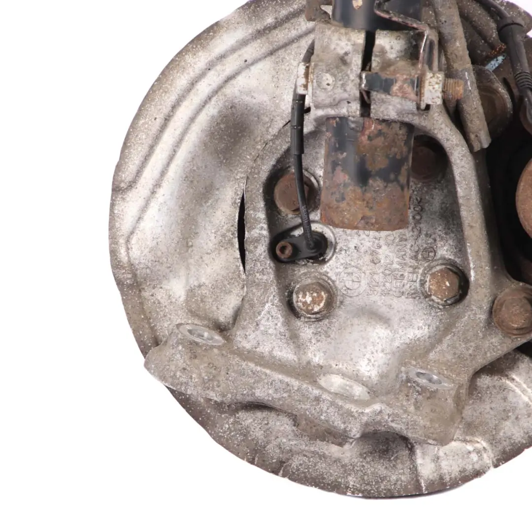 N47 Suspensión Delantera Derecha Eje Freno Disco para BMW E88 Cabrio 118d con número de pieza 6786026 BMW E88 Cabrio 118d N47 Suspensión Delantera Derecha Eje Freno Disco - SKU 6786026 - Número de pieza 6786026