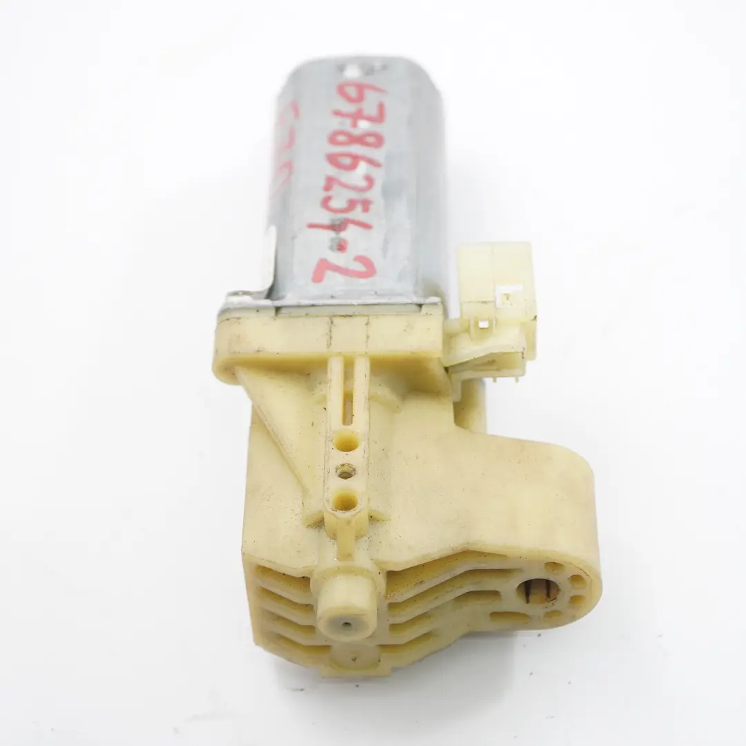 Regolazione colonna del volante Motore elettrico 6786603 per BMW X5 X6 E70 E71 con numero di parte 6786254 BMW X5 X6 E70 E71 Regolazione colonna del volante Motore elettrico 6786603 - SKU 6786254-2 - Numero di parte 6786254