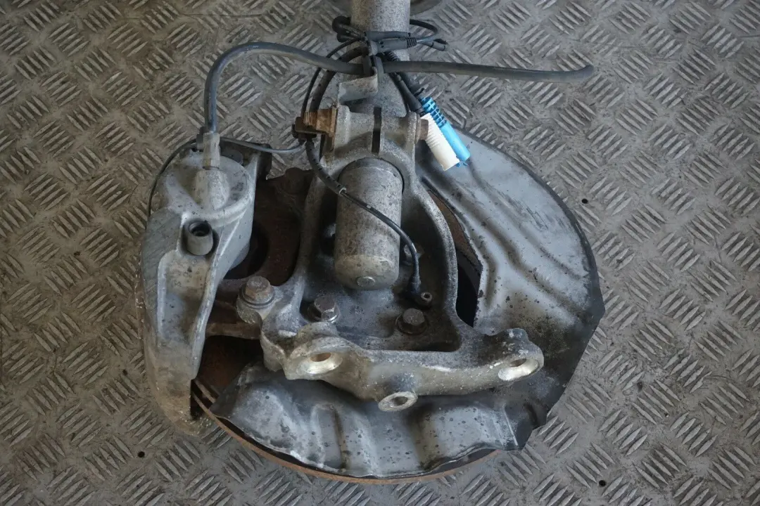 M57N2 Front Left N/S Spring Strut Leg Brake Suspension to BMW 7 Series E66 730Ld with Part number 6786531 BMW 7 Series E66 730Ld M57N2 Front Left N/S Spring Strut Leg Brake Suspension - SKU 6786531 - Part number 6786531