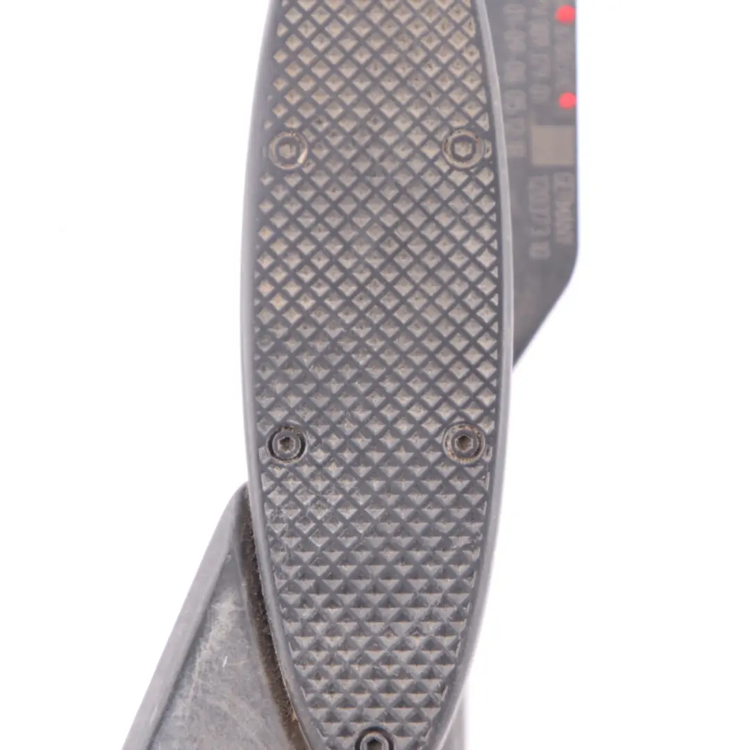 Accelerator Pedal Mini R55 R56 R57 F55 F56 Gas Unit Automatic Gearbox to with Part number 6786590 Accelerator Pedal Mini R55 R56 R57 F55 F56 Gas Unit Automatic Gearbox - SKU 6786590 - Part number 6786590